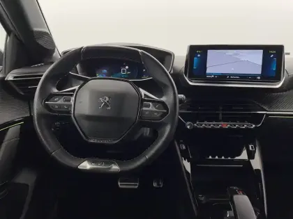 Photo 21 Peugeot 208  Electrique 50 kWh 136ch