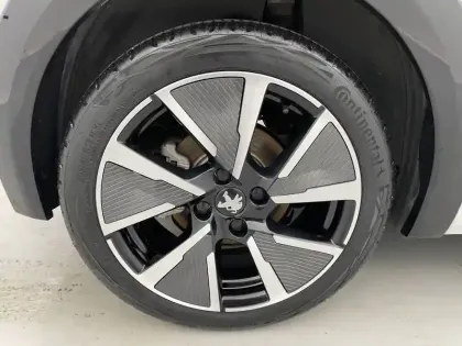 Photo 18 Peugeot 208  Electrique 50 kWh 136ch