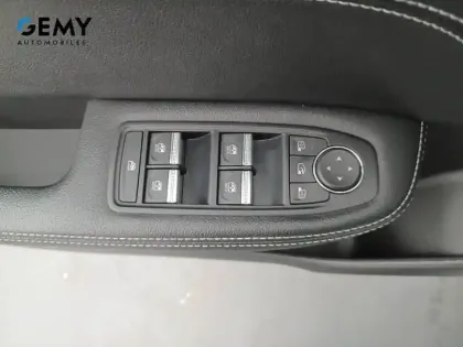 Photo 37 Renault Arkana  E-Tech 145 - 21B