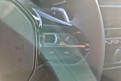 Photo 17 Peugeot 208  Hybrid 110 e-DCS6