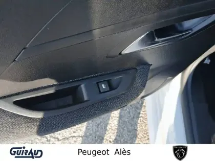 Photo 12 Peugeot 208  PureTech 100 S&S BVM6