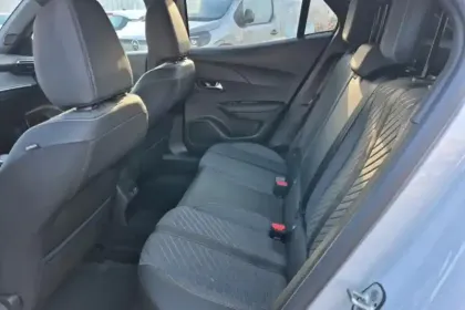 Photo 10 Peugeot 2008  Hybrid 145 e-DCS6