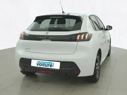 Photo 24 Peugeot 208  PureTech 100 S&S BVM6