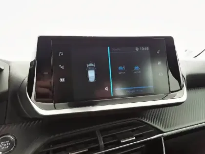 Photo 41 Peugeot 208  PureTech 100 S&S BVM6