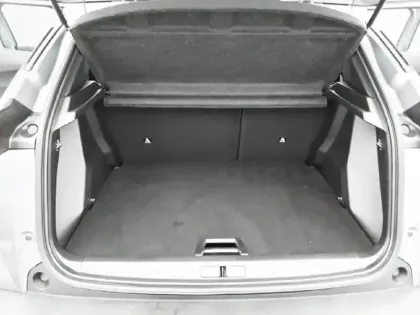 Photo 5 Peugeot 2008  Hybrid 145 e-DCS6