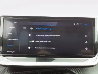 Photo 25 Peugeot 2008  Hybrid 145 e-DCS6