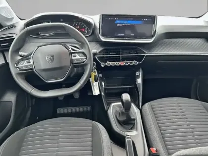 Photo 47 Peugeot 208  PureTech 75 S&S BVM5