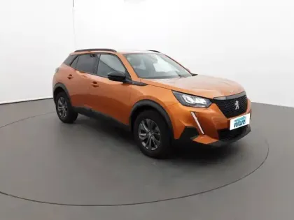 Photo 2 Peugeot 2008  PureTech 100 S&S BVM6