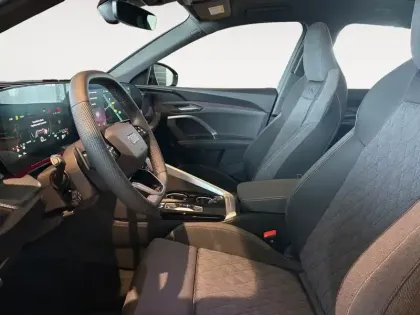 Photo 9 Audi Q5  e-hybrid 299 ch S tronic 7 Quattro