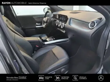 Photo 17 Mercedes GLA  200 d 8G-DCT