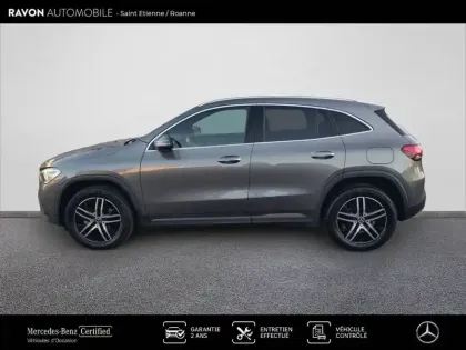 Photo 14 Mercedes GLA  200 d 8G-DCT