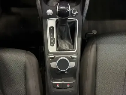 Photo 25 Audi Q2  35 TFSI 150 S tronic 7