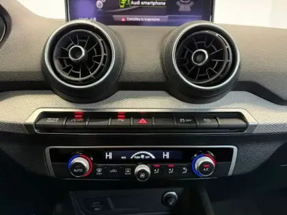 Photo 10 Audi Q2  35 TFSI 150 S tronic 7