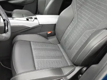 Photo 10 Peugeot 3008  Hybrid 145 e-DCS6