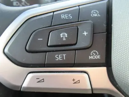 Photo 64 Volkswagen Golf  2.0 TDI 150 DSG7