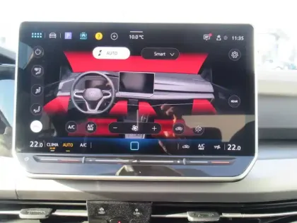 Photo 18 Volkswagen Golf  2.0 TDI 150 DSG7