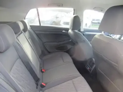 Photo 29 Volkswagen Golf  2.0 TDI 150 DSG7