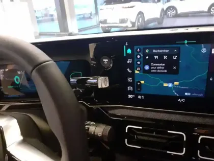 Photo 12 Renault 5 Renault  E-Tech Electrique 10 ch autonomie confort