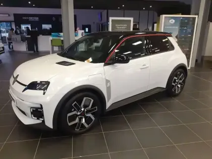 Photo Renault 5 Techno