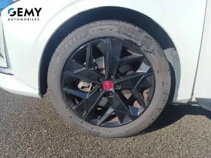 Photo 46 DS DS 4  Hybride E-Tense 225 EAT8