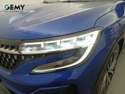 Photo 15 Renault Austral  E-Tech full hybrid 200 GSR2