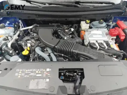 Photo 14 Renault Austral  E-Tech full hybrid 200 GSR2