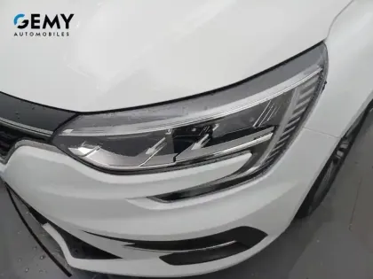 Photo 15 Renault Megane  IV Estate Blue dCi 115 EDC