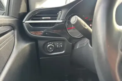 Photo 41 Opel Corsa  1.2 75 ch BVM5