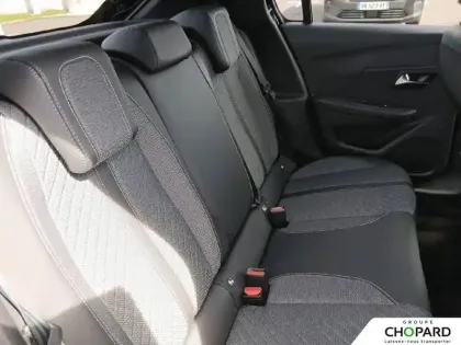 Photo 43 Peugeot 208  Electrique 50 kWh 136ch