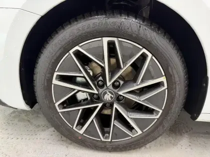 Photo 5 Skoda Octavia  Combi 1.5 TSI Hybrid 150 ch ACT DSG7