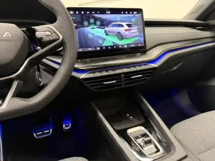 Photo 17 Skoda Octavia  Combi 1.5 TSI Hybrid 150 ch ACT DSG7