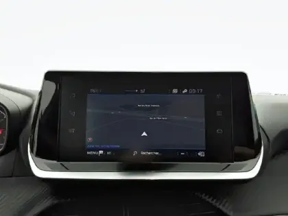 Photo 51 Peugeot 208  PureTech 100 S&S BVM6