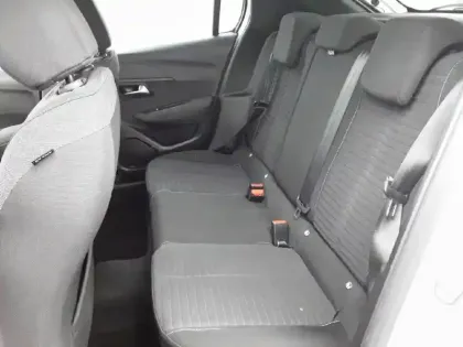 Photo 41 Peugeot 208  PureTech 100 S&S BVM6