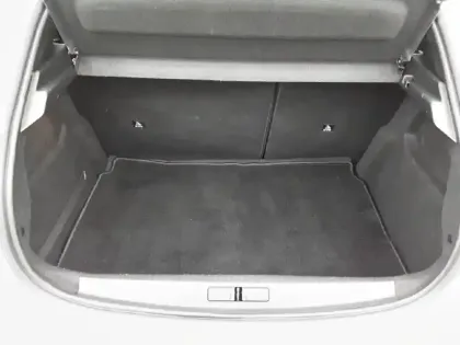 Photo 35 Peugeot 208  PureTech 100 S&S BVM6