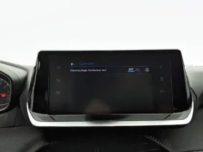 Photo 57 Peugeot 208  PureTech 100 S&S BVM6