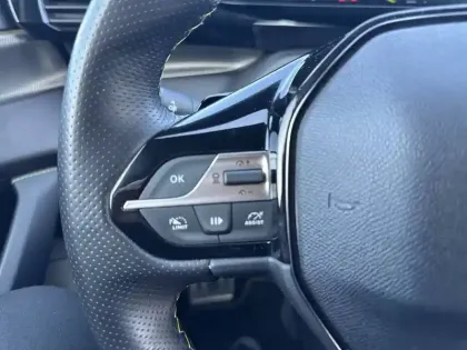 Photo 20 Peugeot 308  SW BlueHDi 130ch S&S EAT8