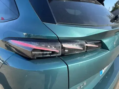 Photo 16 Peugeot 308  SW BlueHDi 130ch S&S EAT8