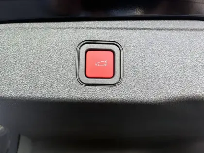 Photo 10 Jeep Avenger  115 kW 4x2