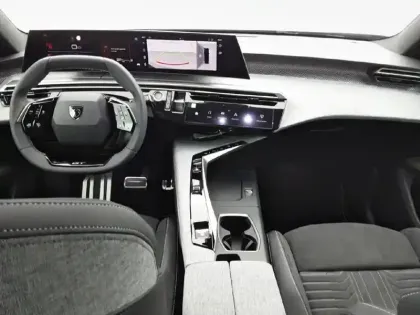 Photo 42 Peugeot 5008  Hybrid 145 e-DCS6