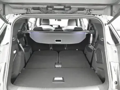 Photo 68 Peugeot 5008  Hybrid 145 e-DCS6