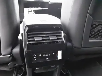 Photo 63 Peugeot 5008  Hybrid 145 e-DCS6