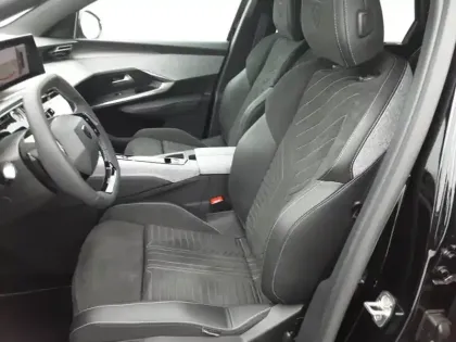 Photo 45 Peugeot 5008  Hybrid 145 e-DCS6