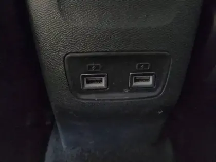 Photo 31 Peugeot 208  PureTech 100 S&S BVM6