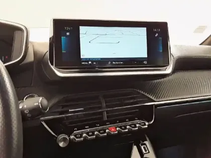 Photo 14 Peugeot 208  Electrique 50 kWh 136ch