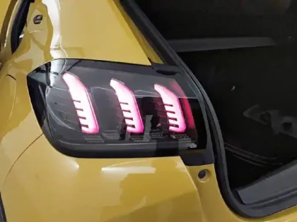 Photo 16 Peugeot 208  Electrique 50 kWh 136ch