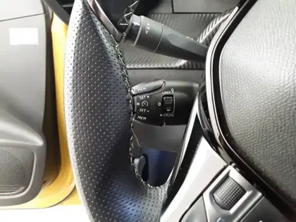 Photo 20 Peugeot 208  Electrique 50 kWh 136ch