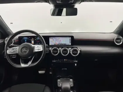 Photo 30 Mercedes Classe A  200 d 8G-DCT