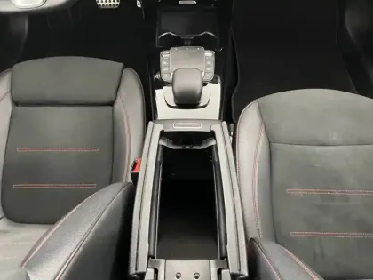 Photo 25 Mercedes Classe A  200 d 8G-DCT