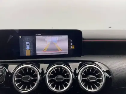 Photo 28 Mercedes Classe A  200 d 8G-DCT