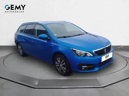 Photo 25 Peugeot 308  SW PureTech 110ch S&S BVM6